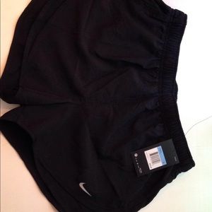 BNWT Women's Medium Black Nike Running Shorts